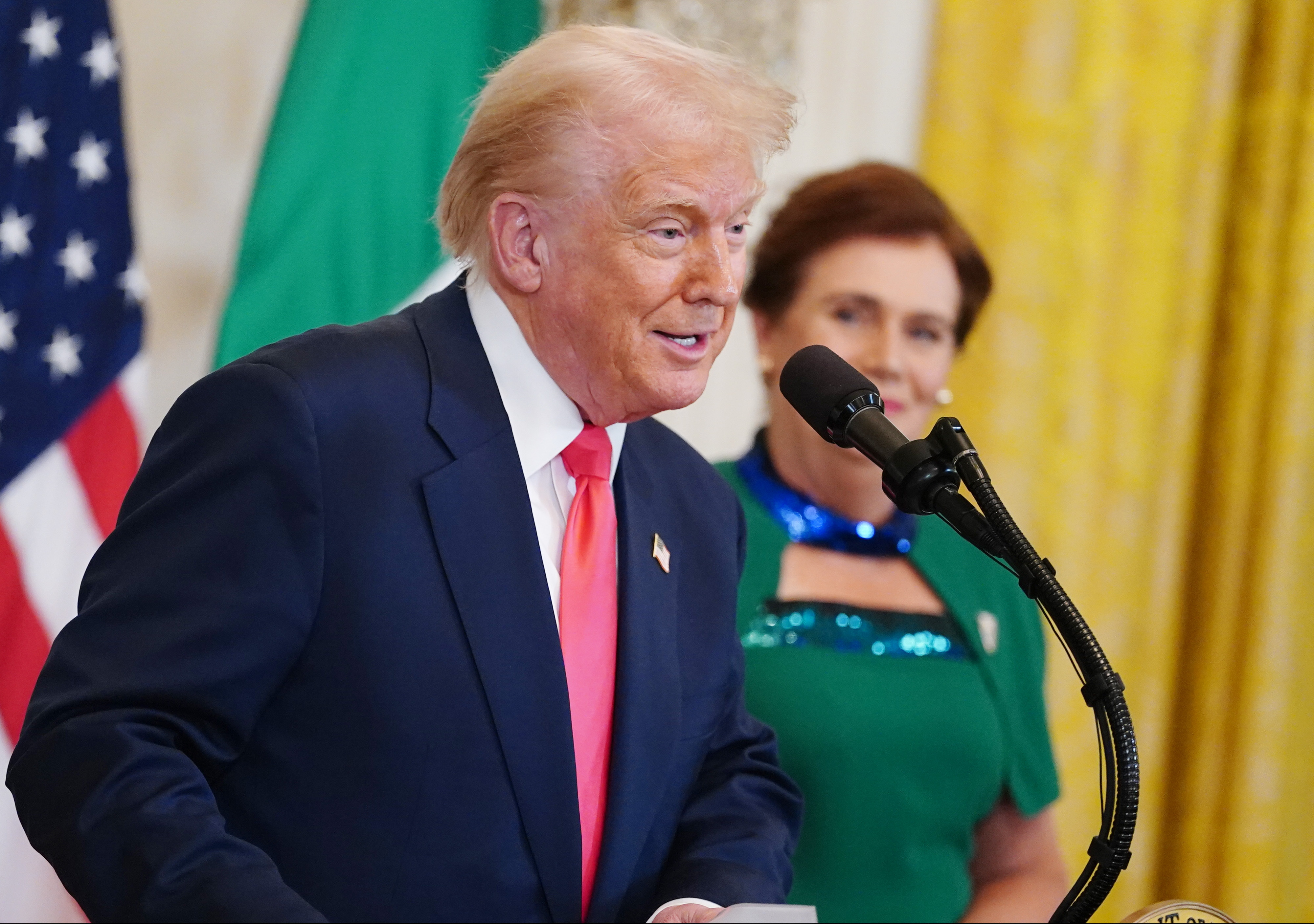 ¿Paso atrás de Trump en Gaza? Dice que “nadie está expulsando a los palestinos”