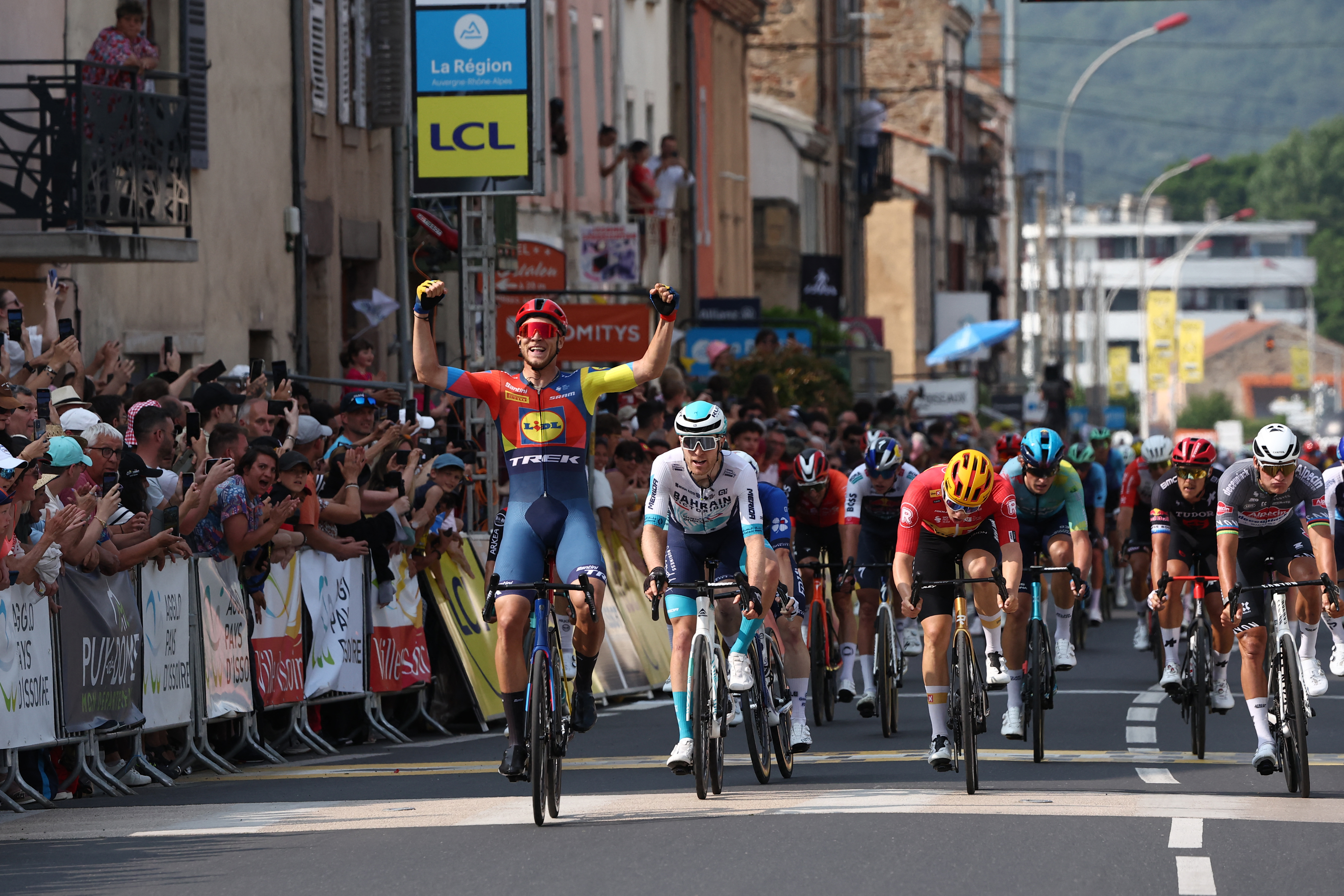 Así van los colombianos tras la segunda etapa del Critérium del Dauphiné