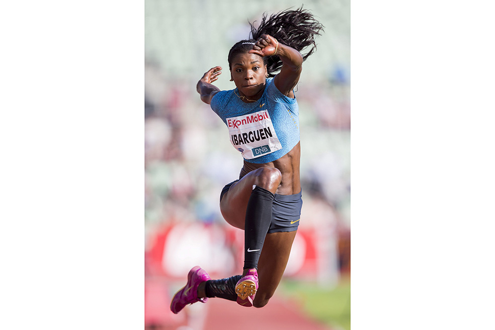 La atleta colombiana Caterine Ibargüen, ayer en la prueba en Oslo. / EFE