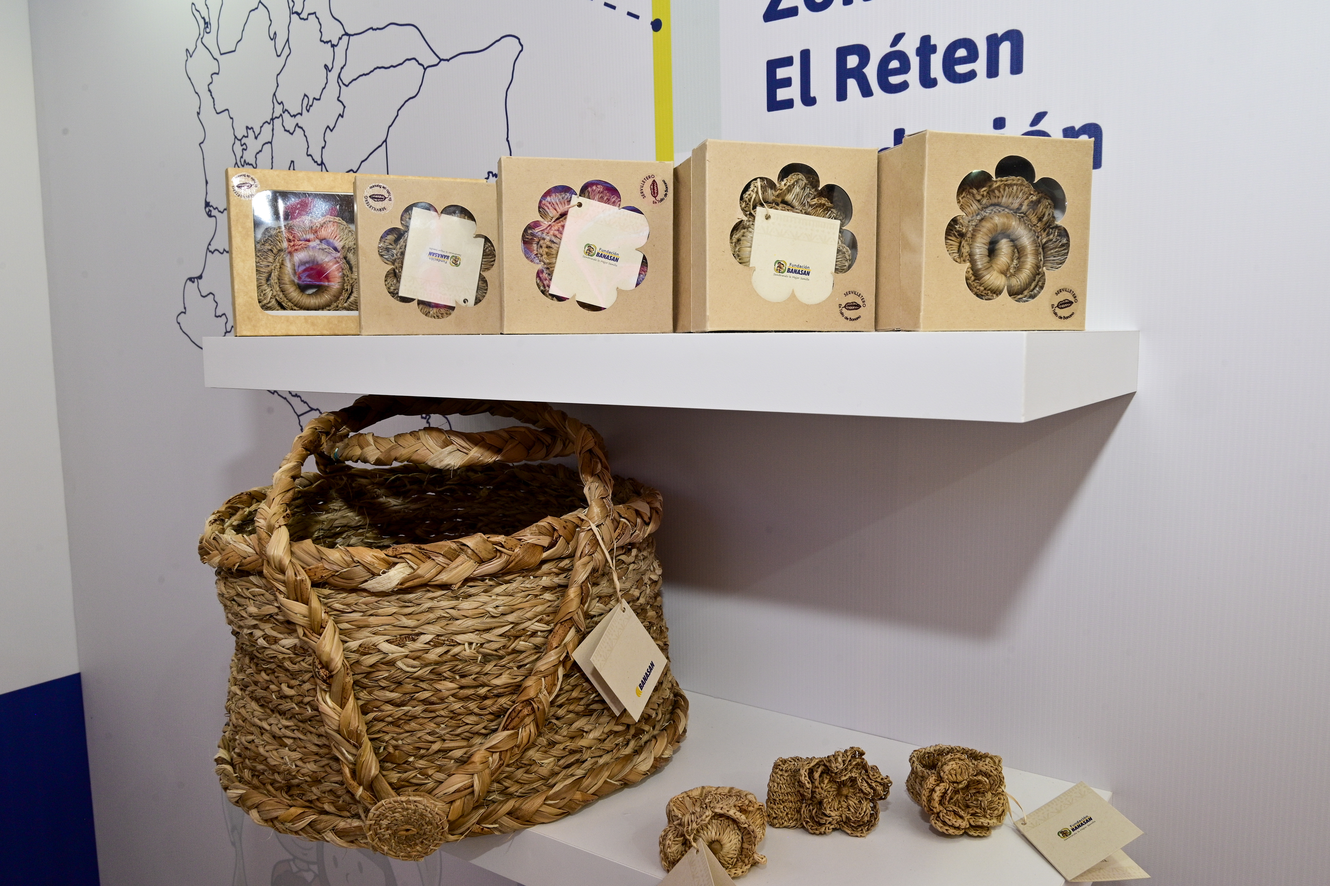 Productos realizados por mujeres emprendedoras del municipio de Zonas Bananeras, con el apoyo de la Fundación Banasan.