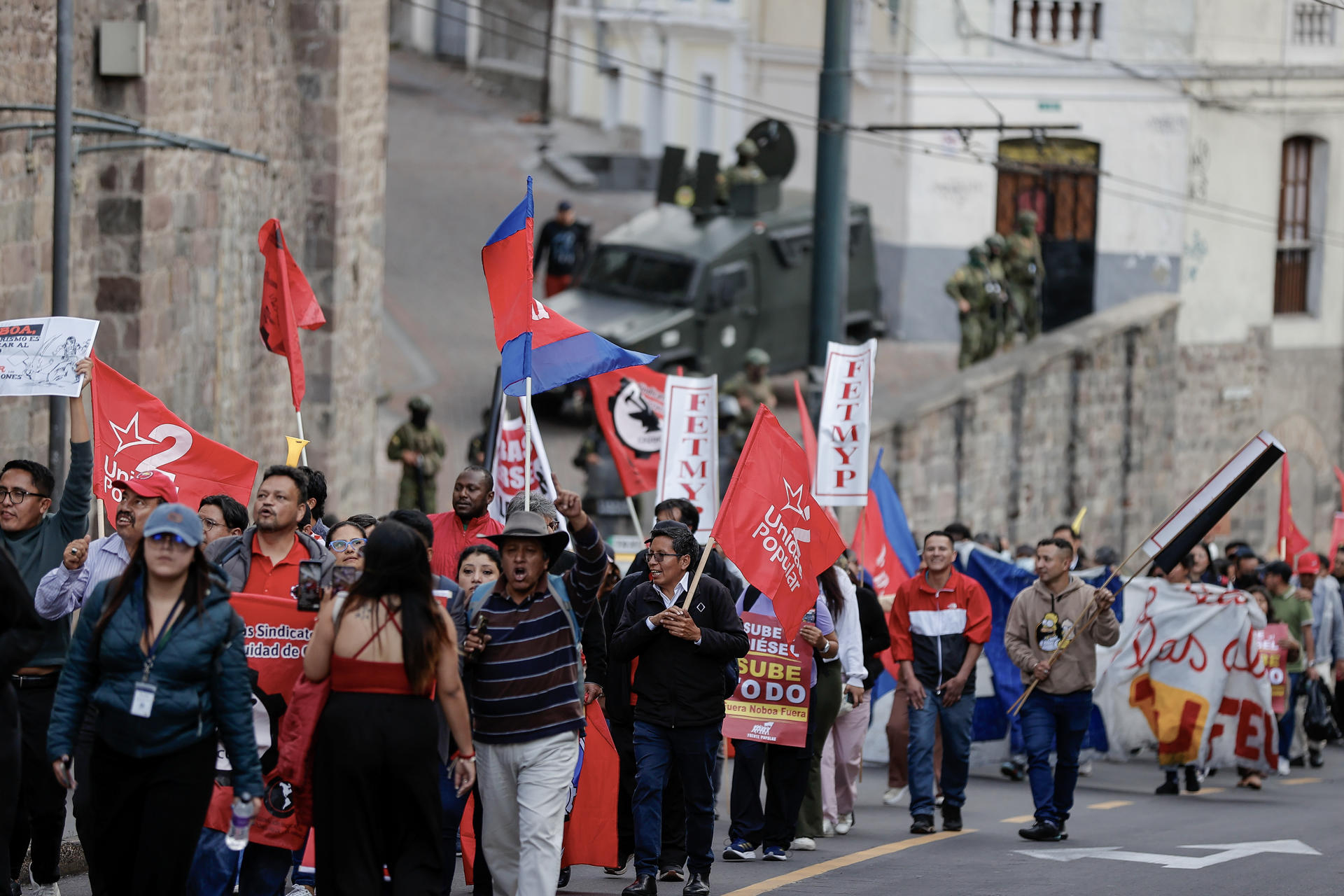 Ecuador expulsa a periodista español que cubría protestas por considerarlo una “amenaza”