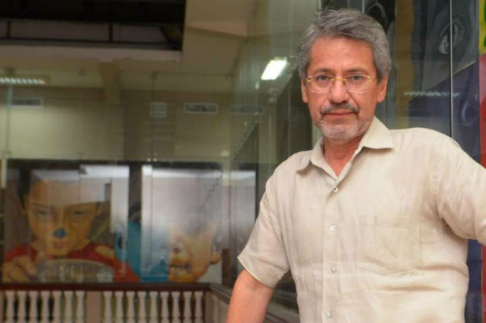 «La literatura ilumina un ámbito no contado de la historia», dice Raúl Vallejo