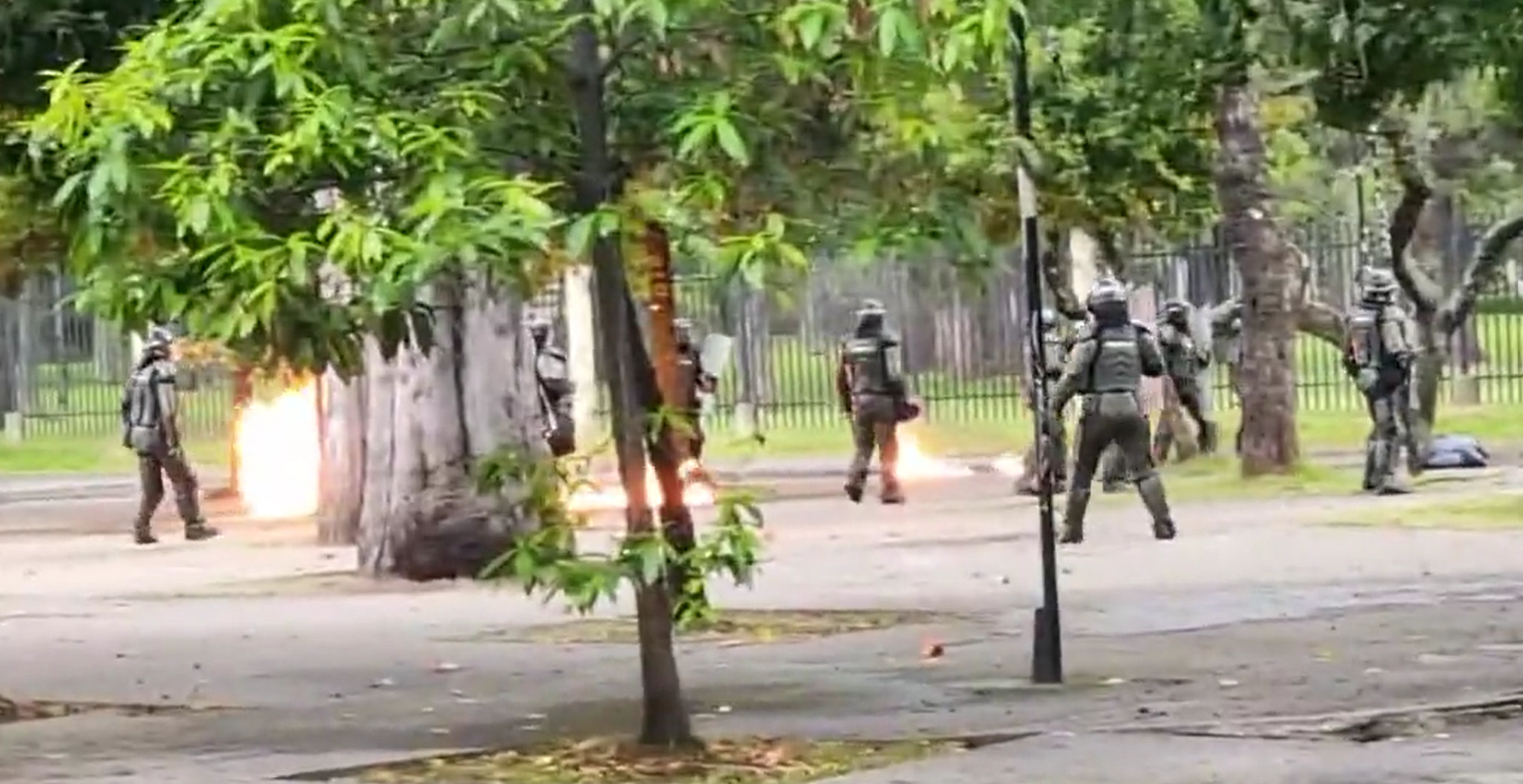 Reportan enfrentamientos entre Esmad y encapuchados en la Universidad Nacional