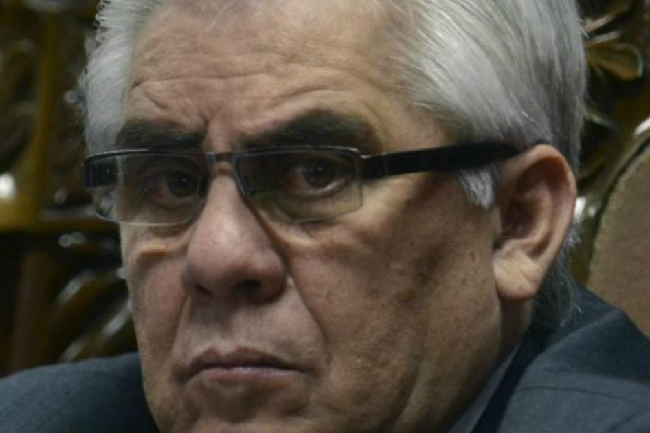 Corte de Guatemala suspende a magistrado por caso FIFAGate