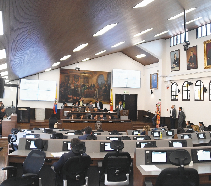 Concejo de Bogotá tendrá herramienta de enfoque de género para reducir desigualdad