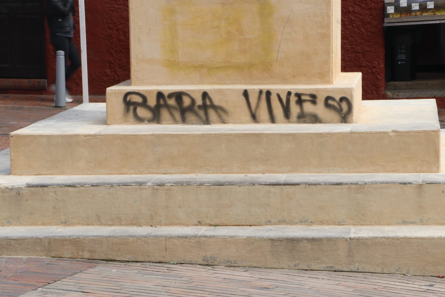 Monumentos en Bogotá, afectados por vandalismo o condiciones adversas como el clima.