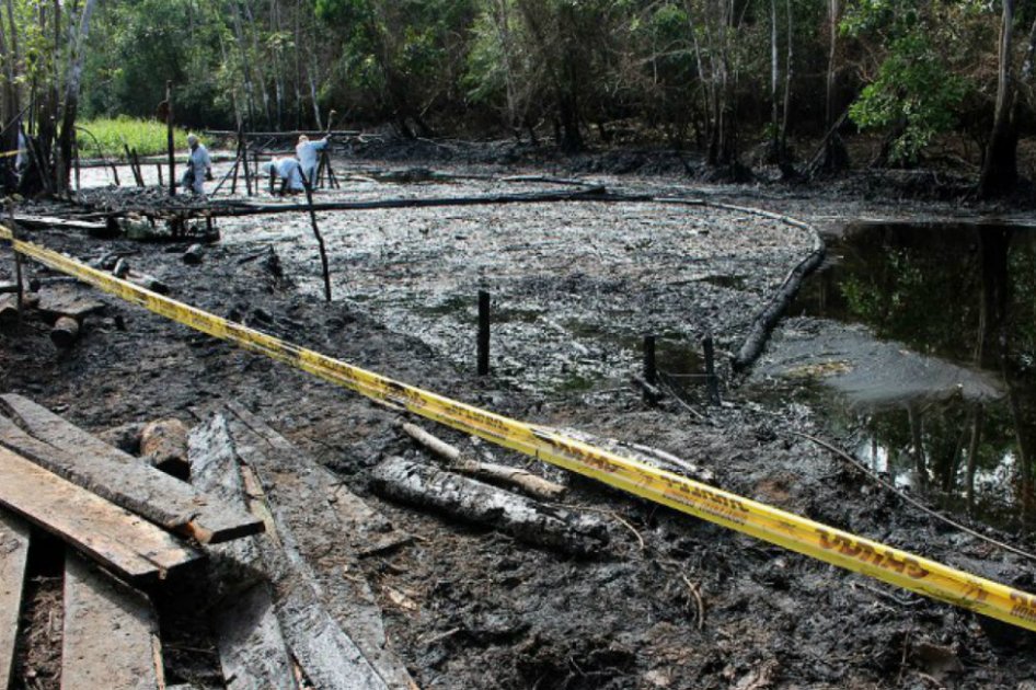 Desastre ambiental en Perú tumba al presidente de la petrolera estatal