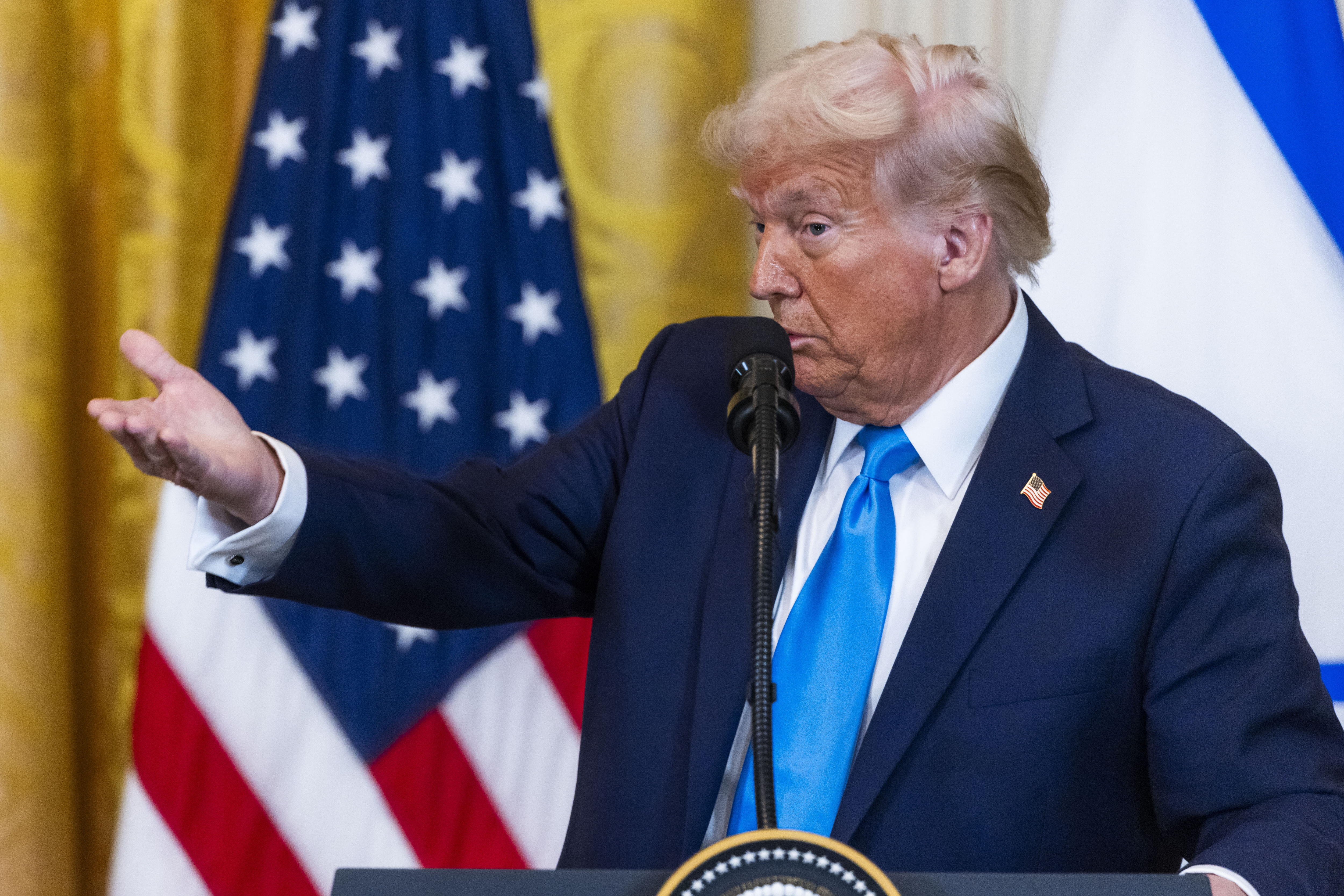 Trump dice que los palestinos no tendrían derecho de regresar a Gaza bajo su plan