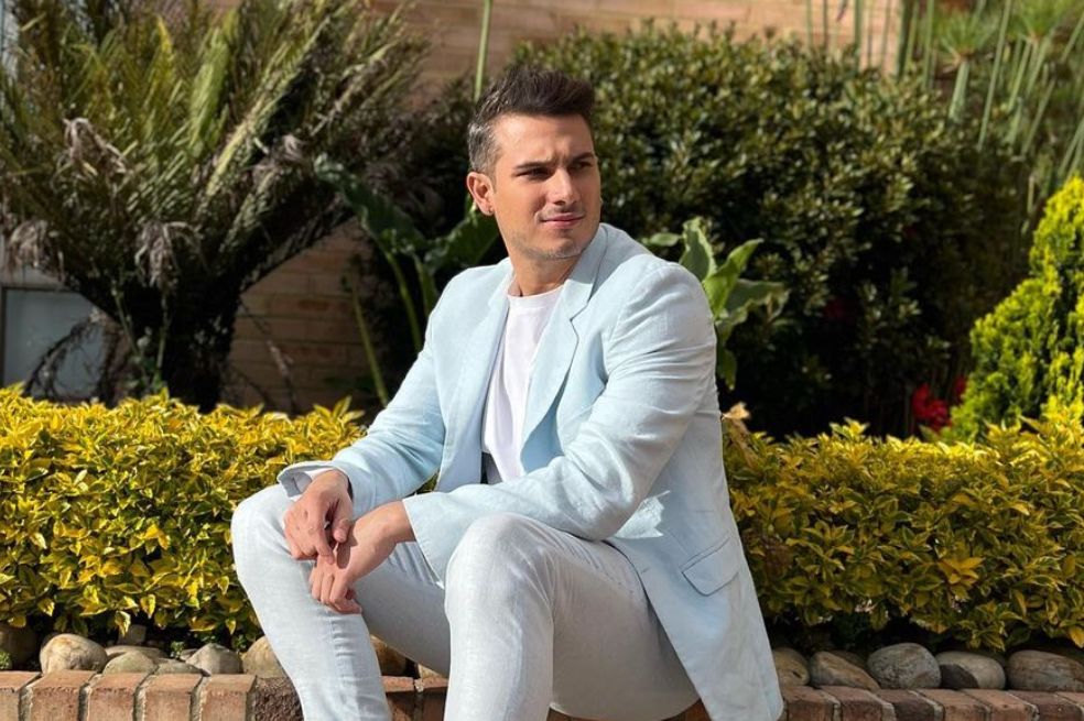 Video: Pipe Bueno reaccionó a su caída en concierto de la Feria de Cali