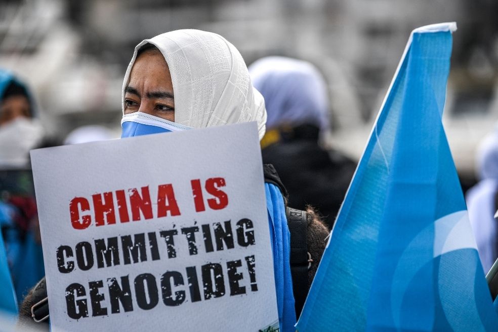 Cinco claves del informe de HRW: el mundo marcado por una “democracia zombi”