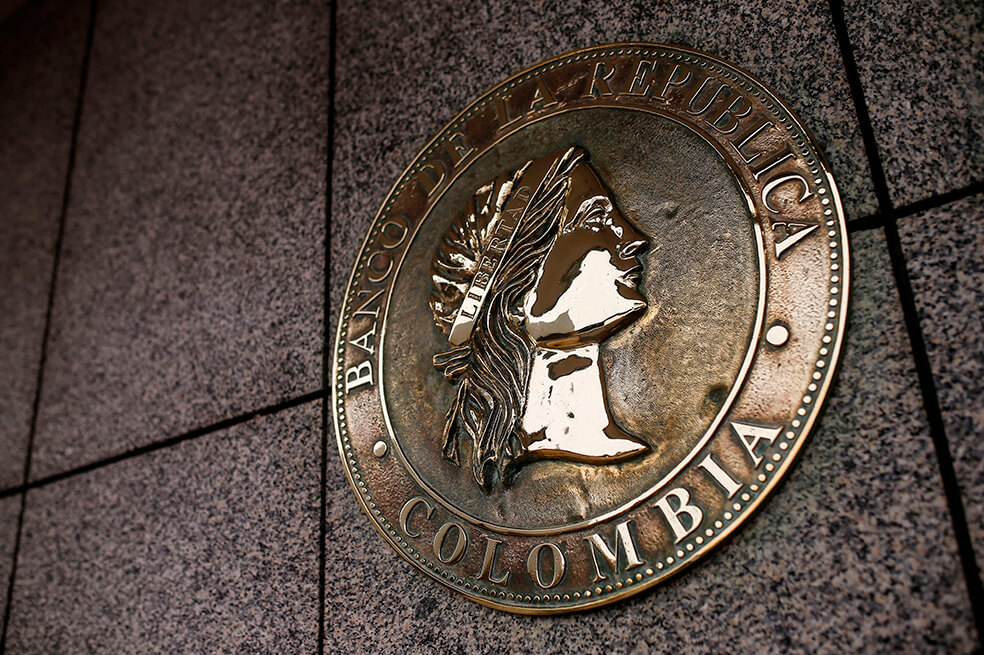 El sistema financiero sigue sólido, pero aumentan las señales de vulnerabilidad: Banrep