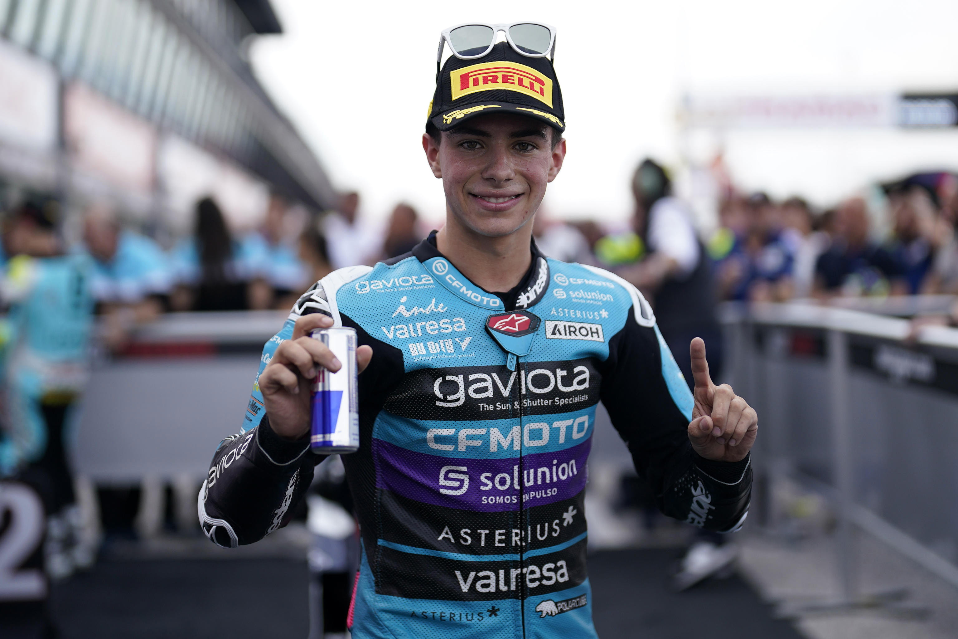 Misano Adriatico (Italy), 22/09/2024.- David Alonso of Colombia and CFMOTO Aspar Team celebrates his victory in the Moto3 race of the Grand Prix of the Emilia Romagna at Marco Simoncelli Circuit in Misano Adriatico, Italy, 22 September 2024. (Motociclismo, Ciclismo, Italia) EFE/EPA/DANILO DI GIOVANNI