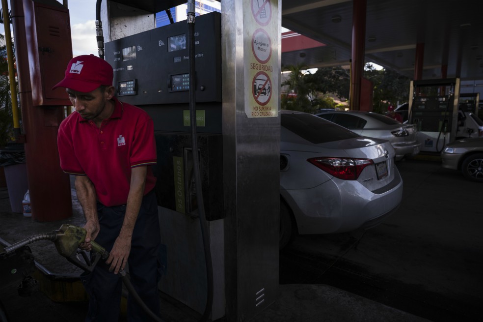 Venezuela se enfrenta a una posible escasez de gasolina