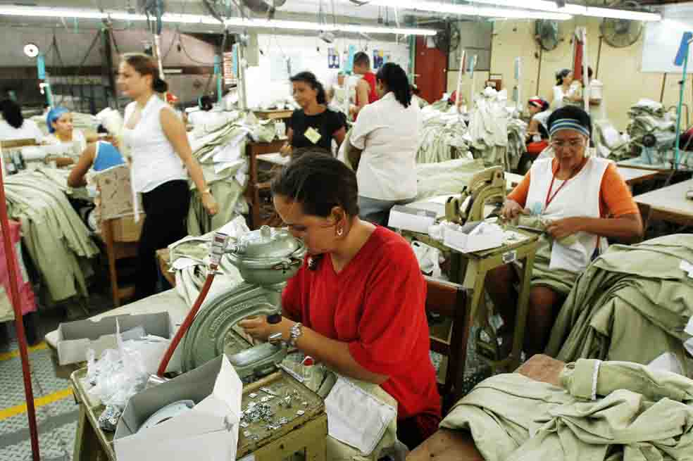 Empresarios prenden el debate del mínimo