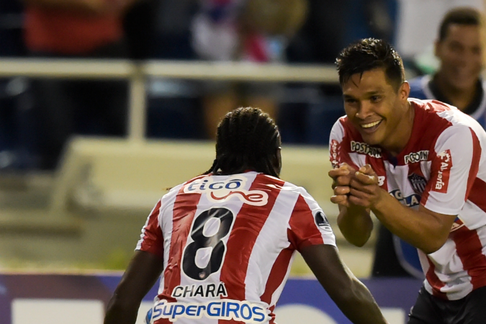Júnior eliminó a Cerro Porteño de la Sudamericana y dejó en la cuerda floja a Leonel Álvarez