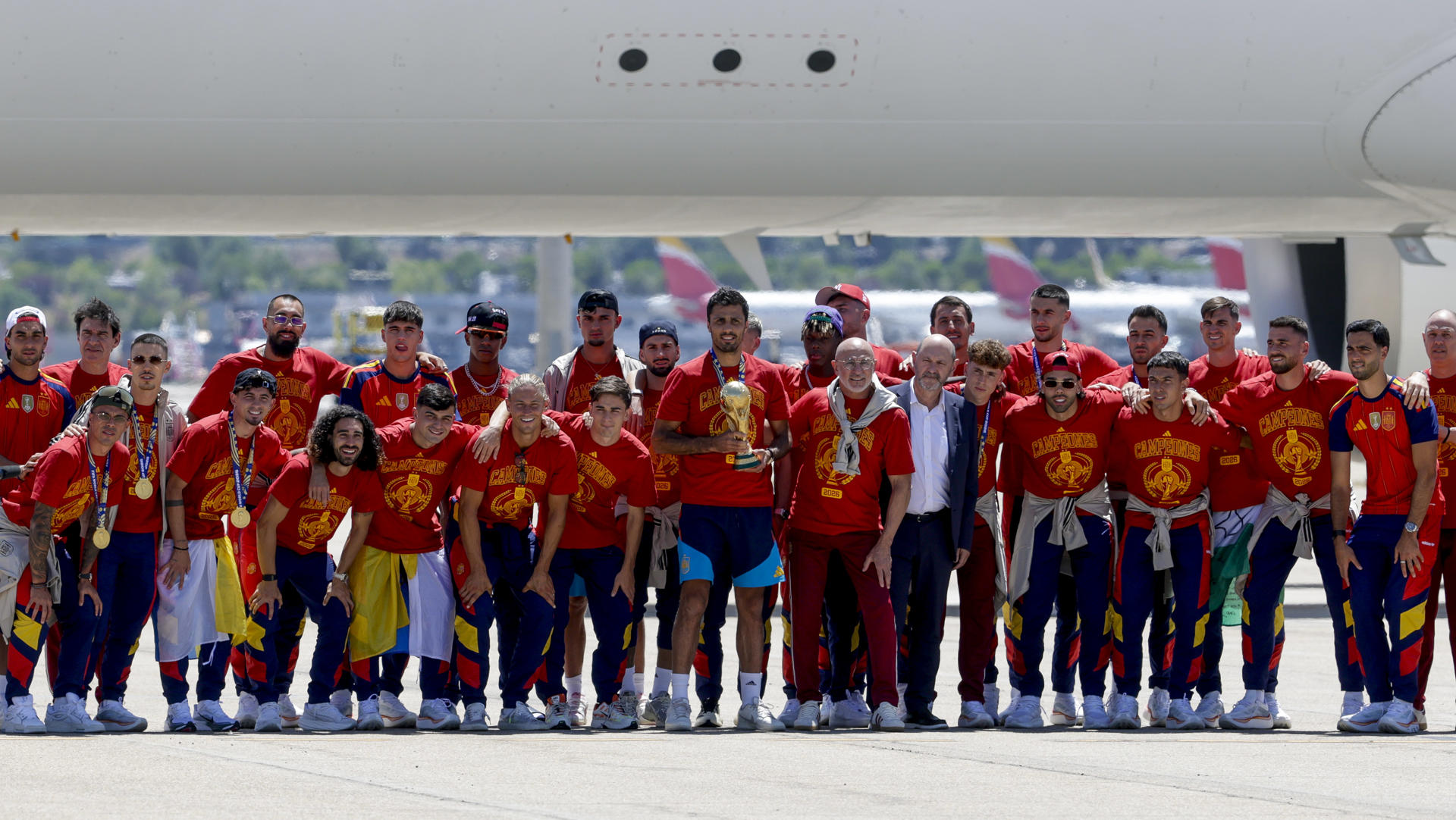 España volvió a casa con la Copa del Mundo: así fue la llegada de los campeones a Madrid