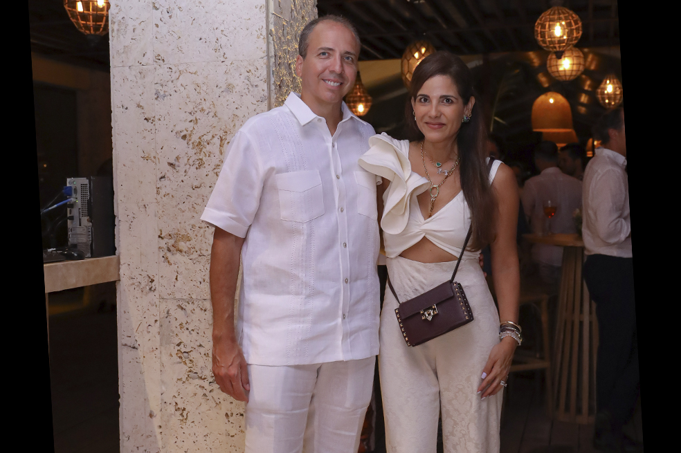 Carlos Bustamante y Nelly Rojas