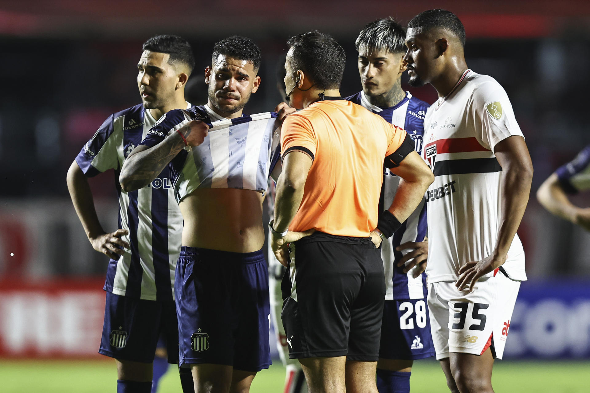 Xenofobia en Copa Libertadores: dichos generaron lágrimas en jugador de Talleres