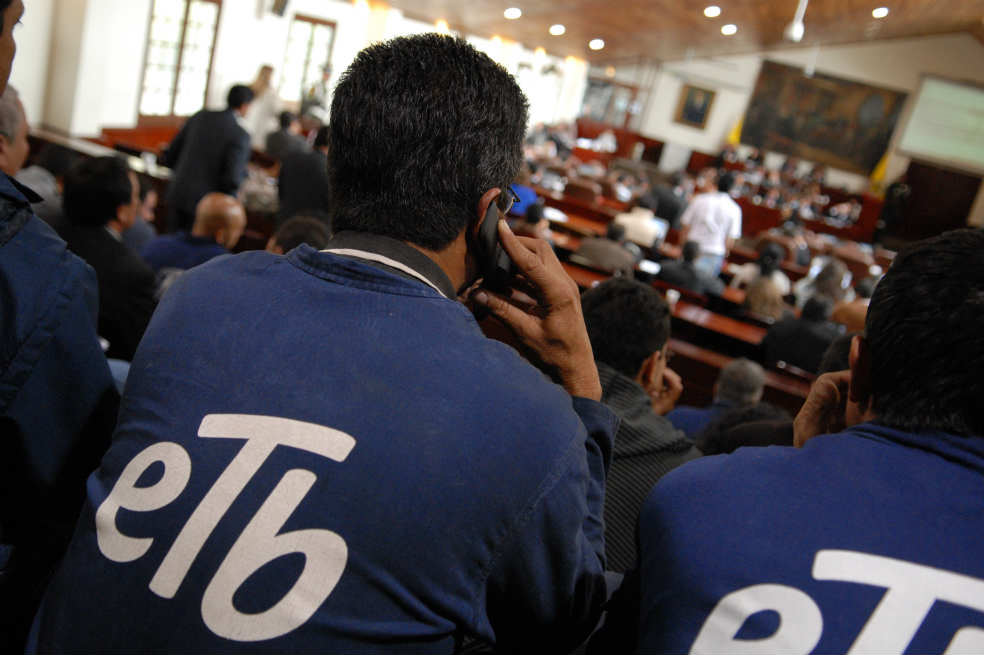 En la ETB buscan contratación de 8.000 empleados temporales