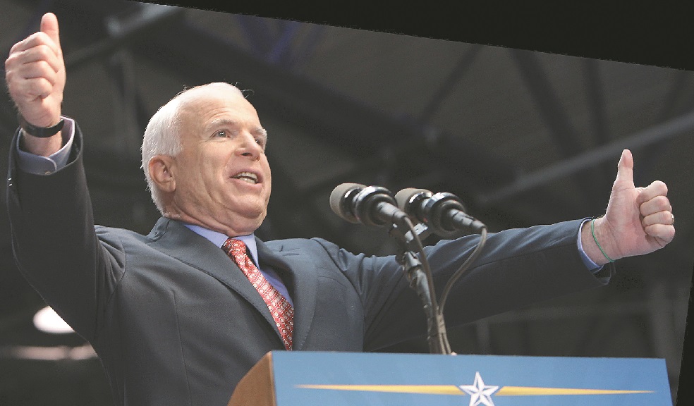 «Señor Presidente, deje de atacar a la prensa»: McCain a Trump