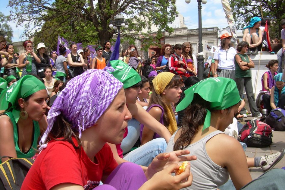 Menos flores y más reconocimiento
