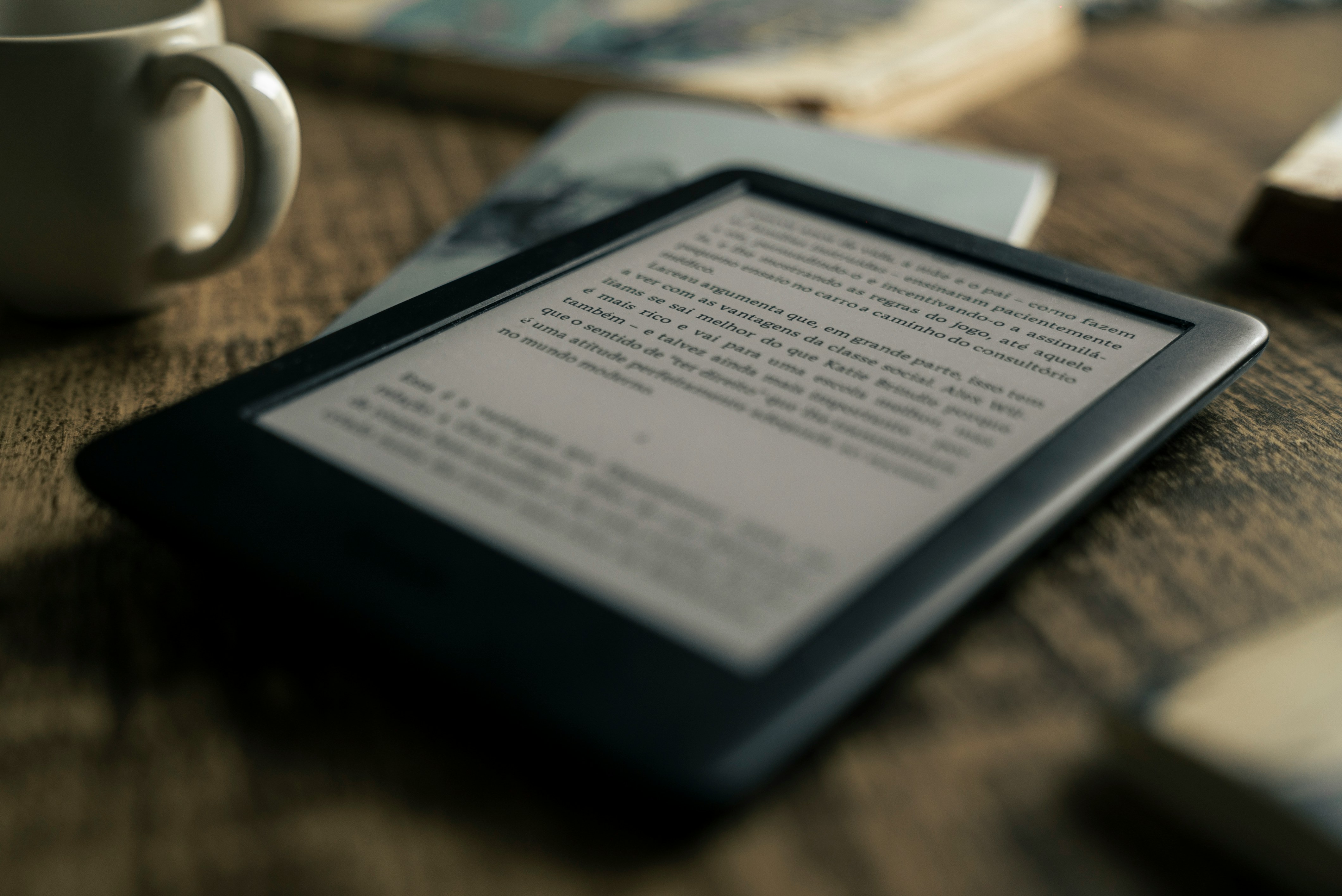 Así es como la literatura latinoamericana ha logrado expandirse por España