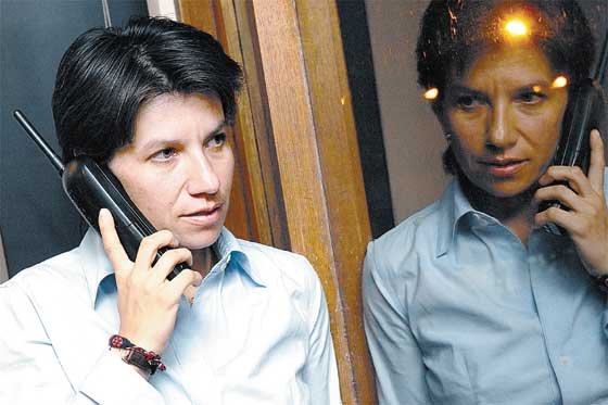 «Santos y Vargas Lleras es mermelada con mermelada»: Claudia López