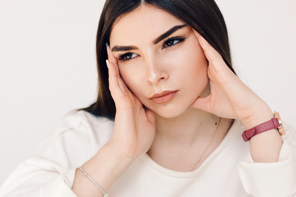 Cejas pelo a pelo: cómo hacerlo y consejos para cuidarlas