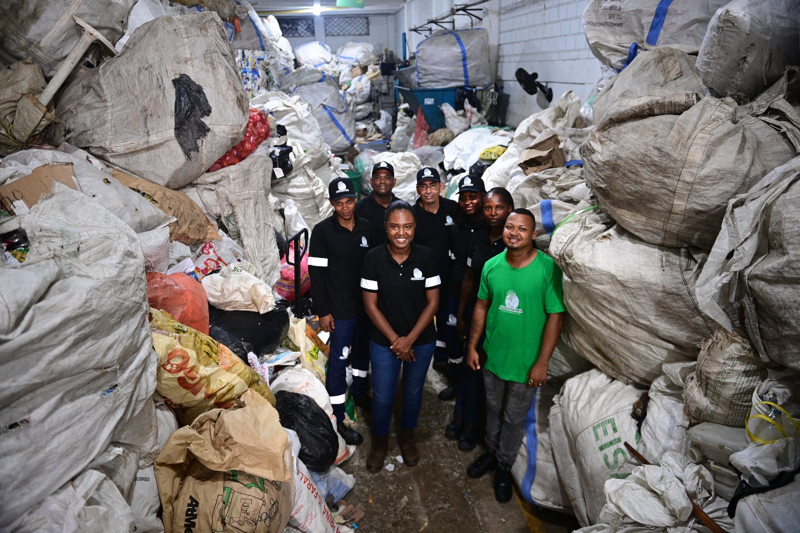En el depósito de la Asociación de Gestores Ambientales del Pacífico (Asogesampa) se recicla cartón, plástico y vidrio.