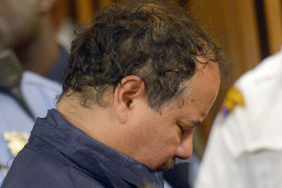 Ariel Castro, quien se declaró culpable la semana pasada de violar, maltratar y secuestrar durante una década a tres mujeres de Cleveland./ AFP