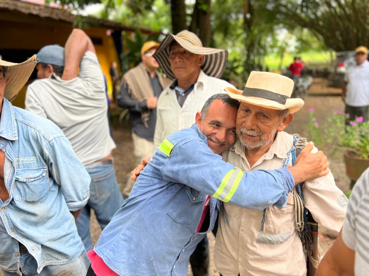 La Palmira: la tierra que pasa de manos paramilitares a esperanza campesina