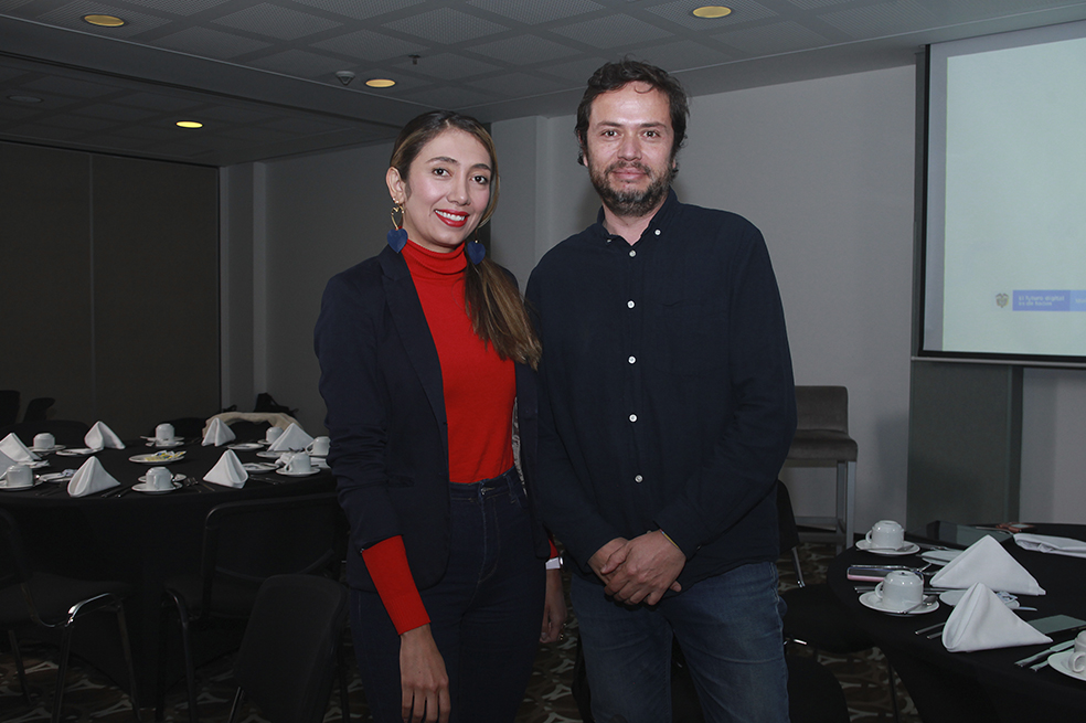 Katherine Valencia y Álvaro Campo