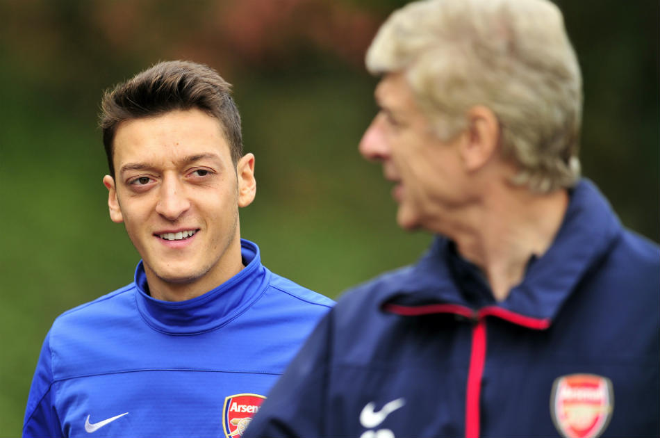 Nápoles visitará el Emirates y enfrentará a un inspirado Arsenal