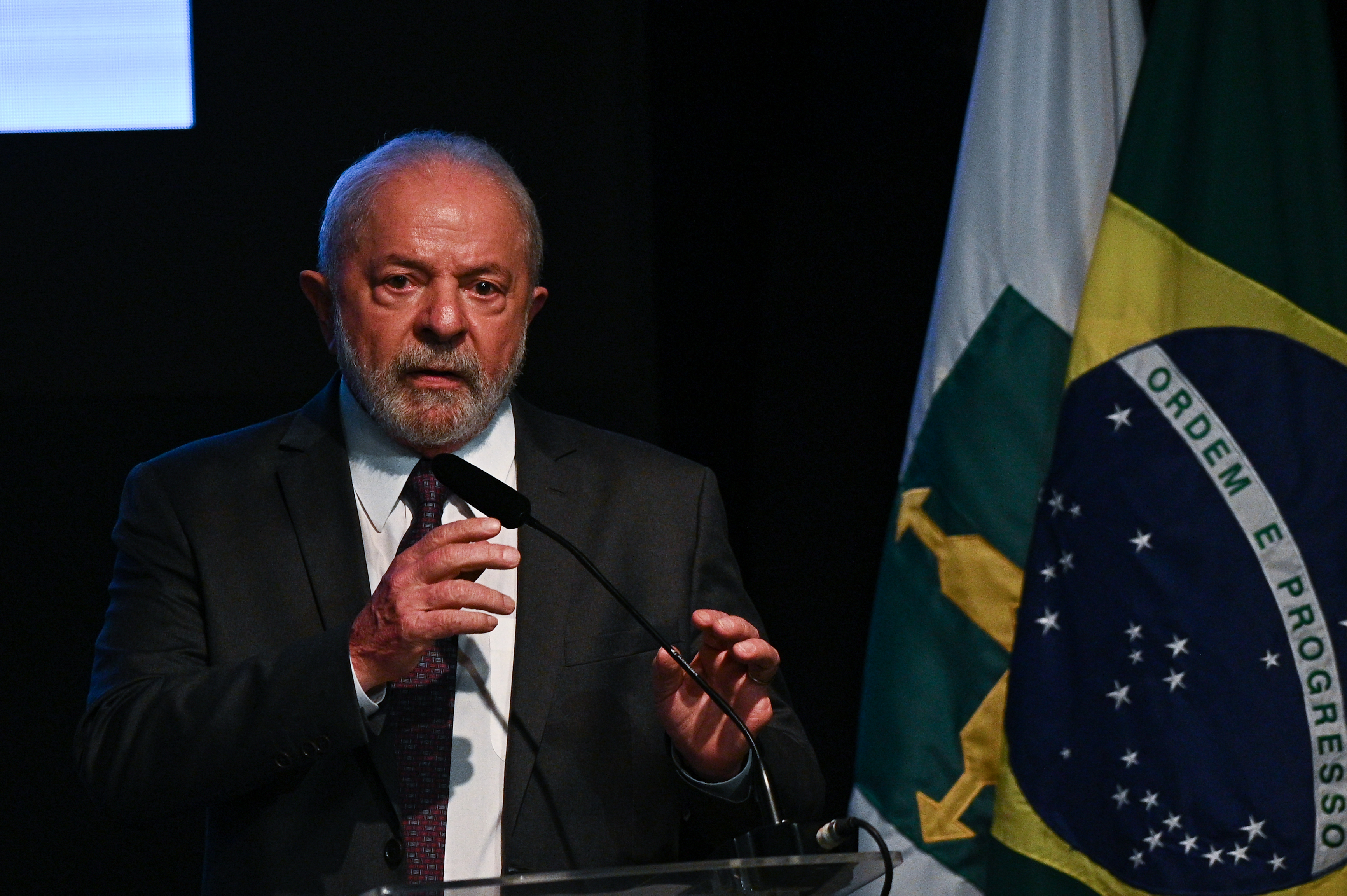 Lula retira 40 miembros del ejército luego del ataque a Brasilia