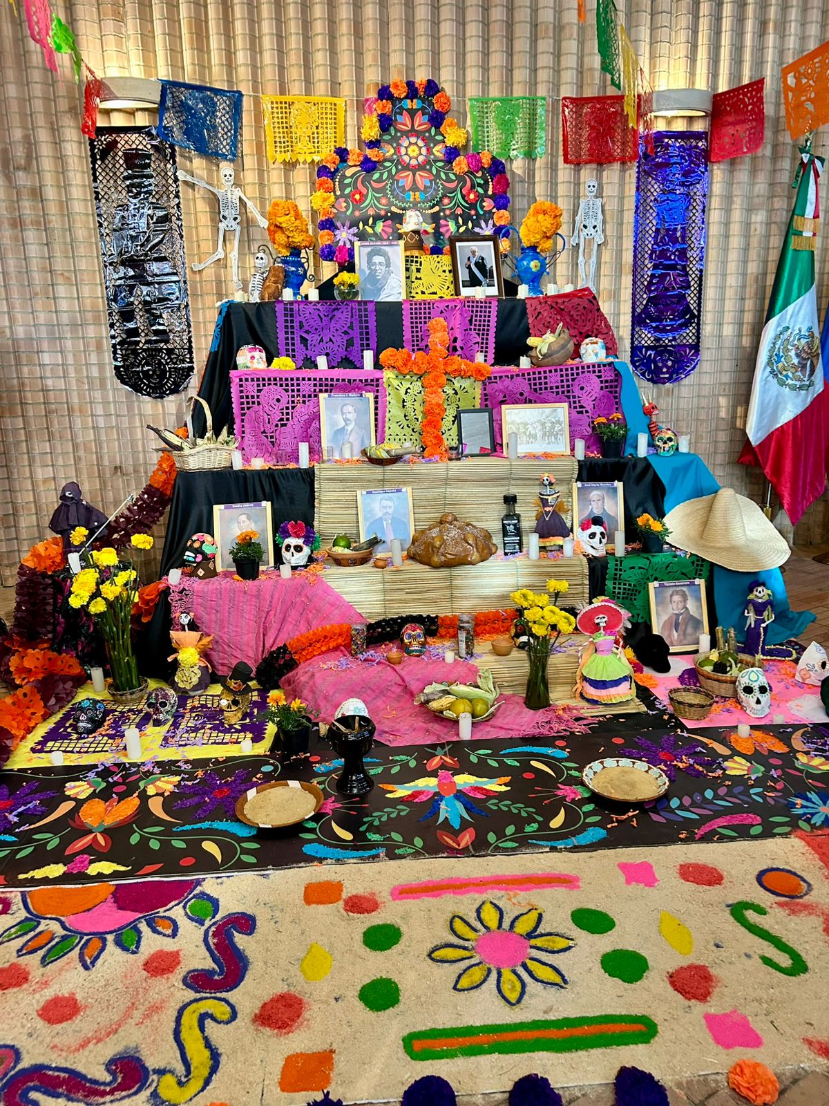 México, Día de muertos, solidaridad y memoria