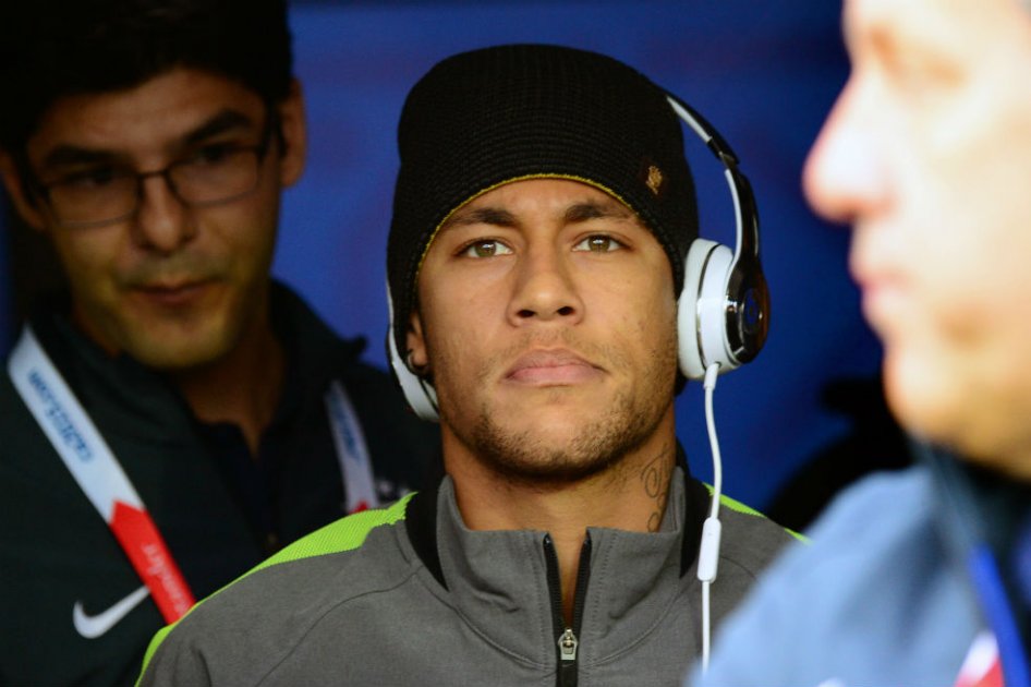 Fiscal pide juzgar a Neymar, a su padre y a expresidente del Barça por corrupción
