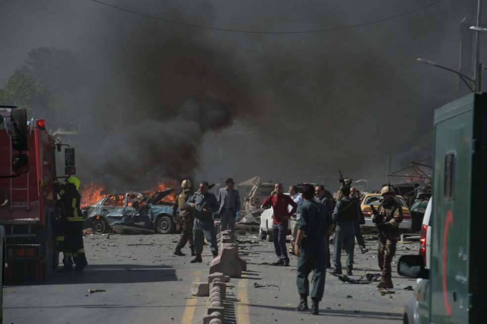 Al menos 80 muertos y 300 heridos por atentado en Kabul