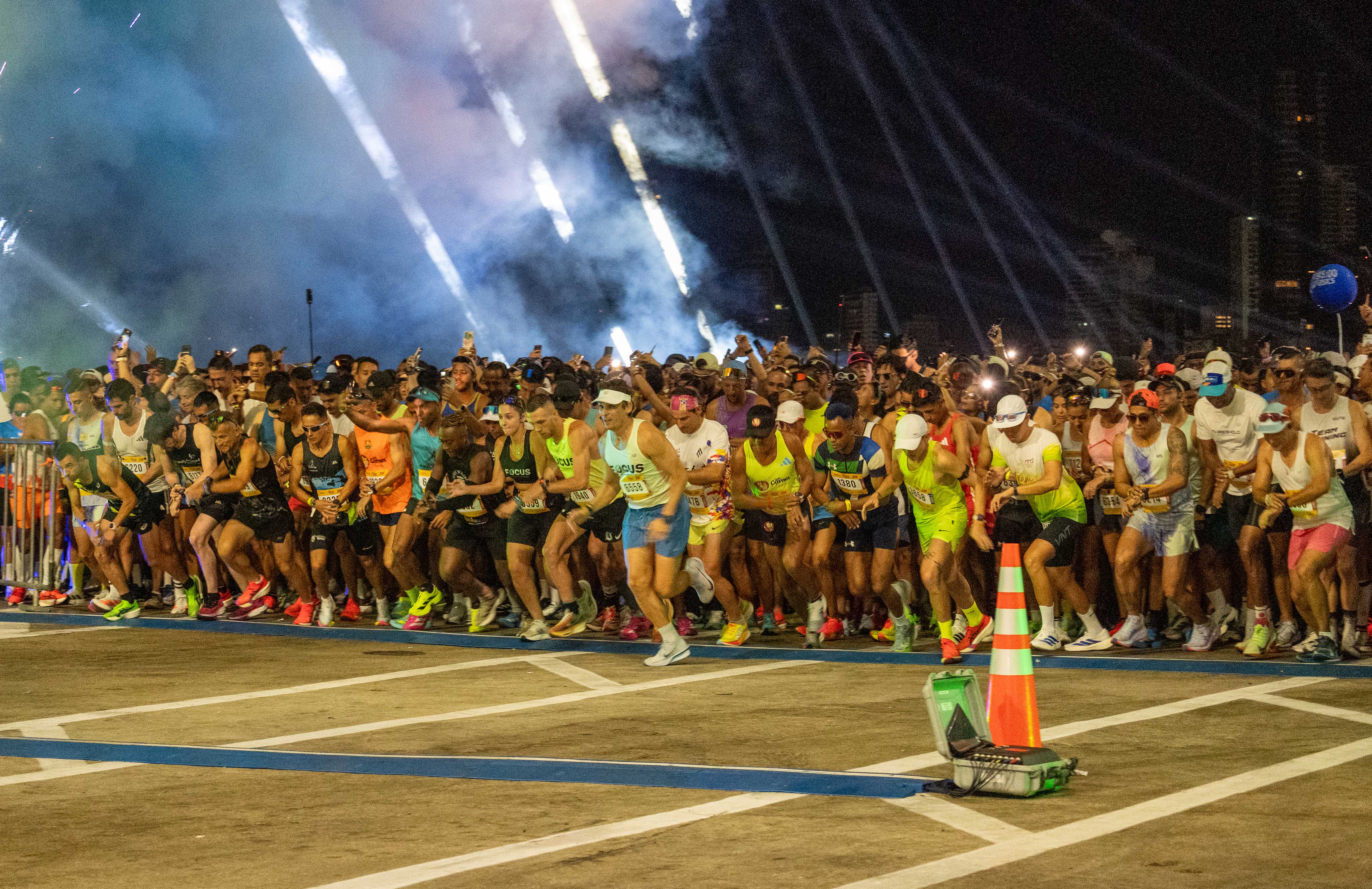 Correr sobre la historia: La Media Maratón del Mar redefine el concepto de ruta escénica