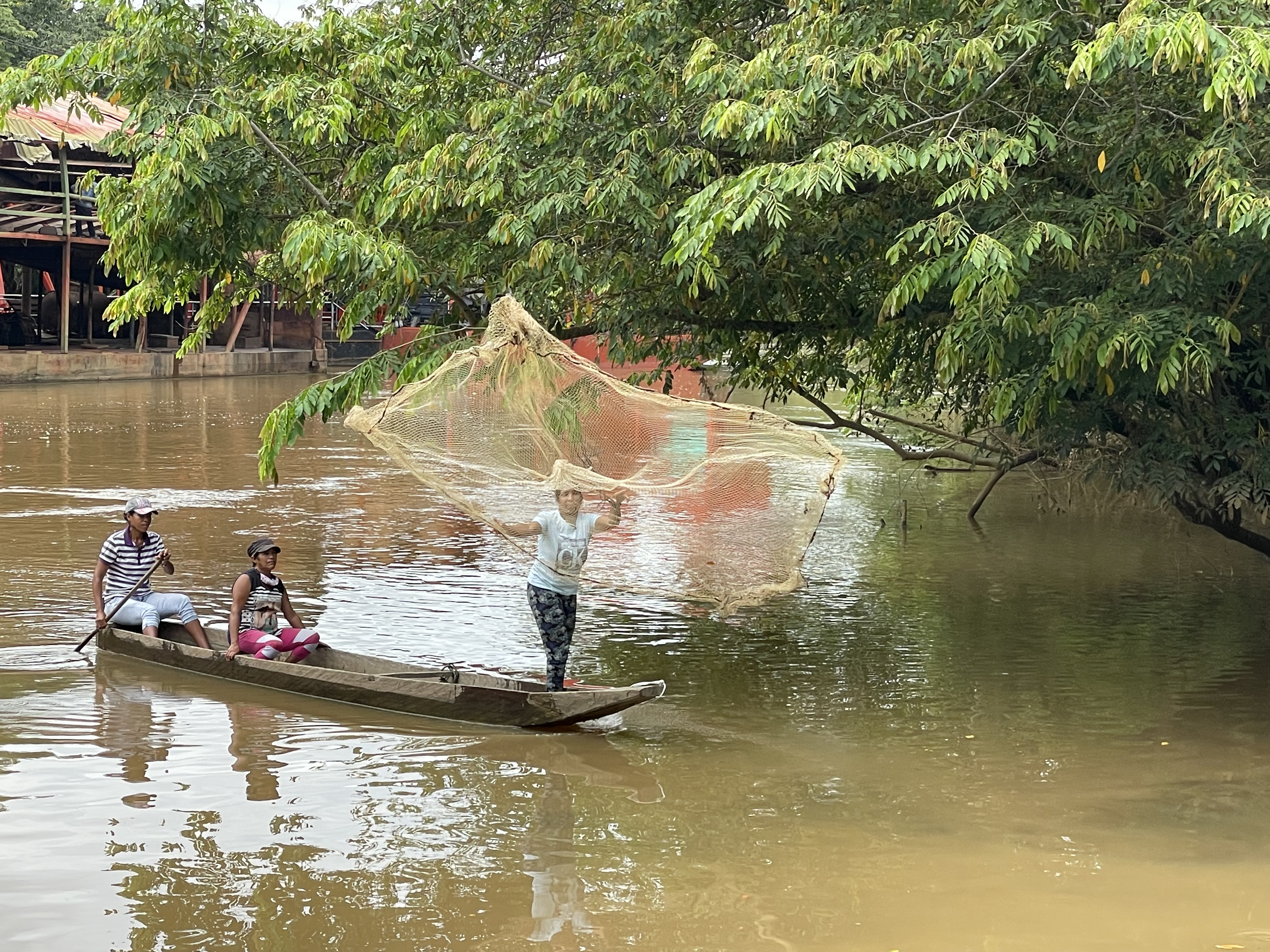 Pescadores del río Cauca - Foto cortesía EPM