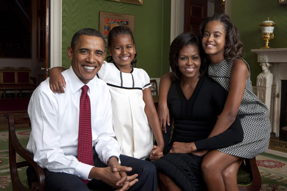 Los Obama asisten a concierto de Navidad con Justin Bieber y Jennifer Hudson