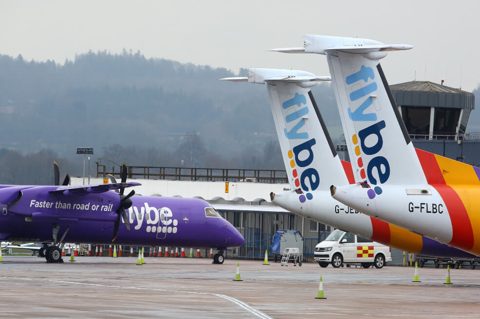El coronavirus causa la quiebra de la aerolínea británica Flybe