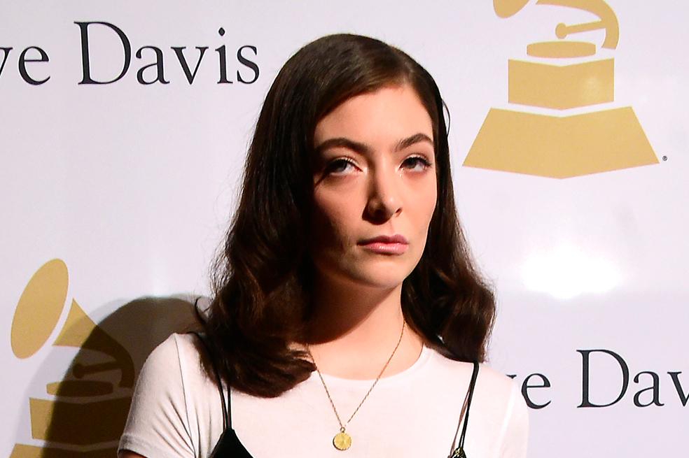 Lorde estrena «Green Light», una canción para bailar