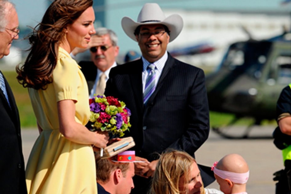 Para Isabel II las faldas de Kate Middleton son muy cortas