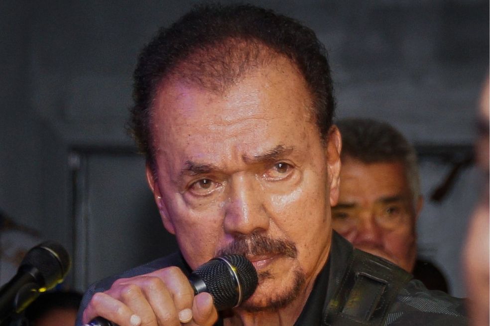 Todo el mundo sigue escuchando la orquesta de Bobby Valentín