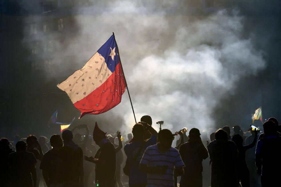 Prisión para seis policías por abuso sexual en protestas en Chile