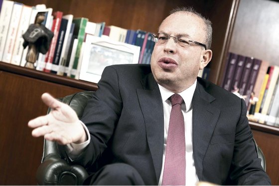 Registrador exigió «voluntad presupuestal» del Gobierno para avanzar en voto electrónico