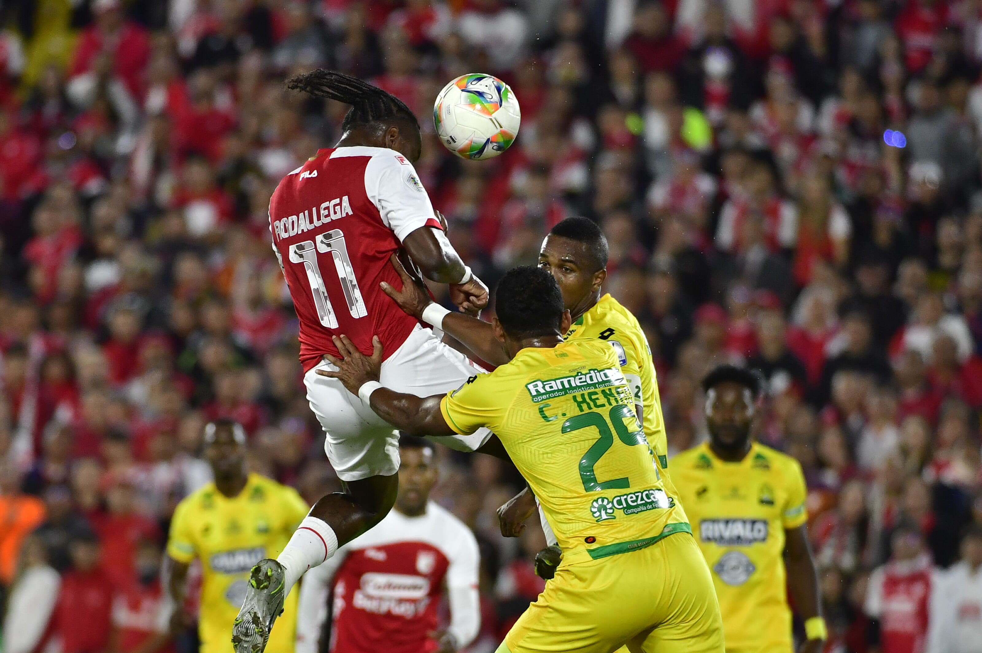 El partido entre Santa Fe y Bucaramanga fue por el pendiente de la fecha 6 de la Liga BetPlay.