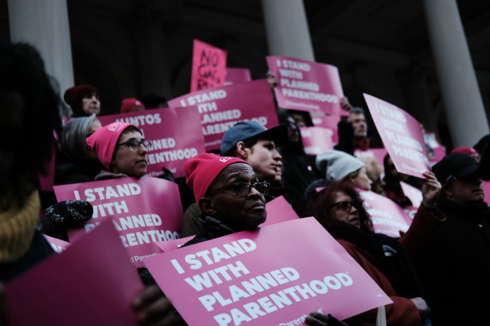 Oklahoma aprobó una prohibición total del aborto, ¿cuál es su impacto?