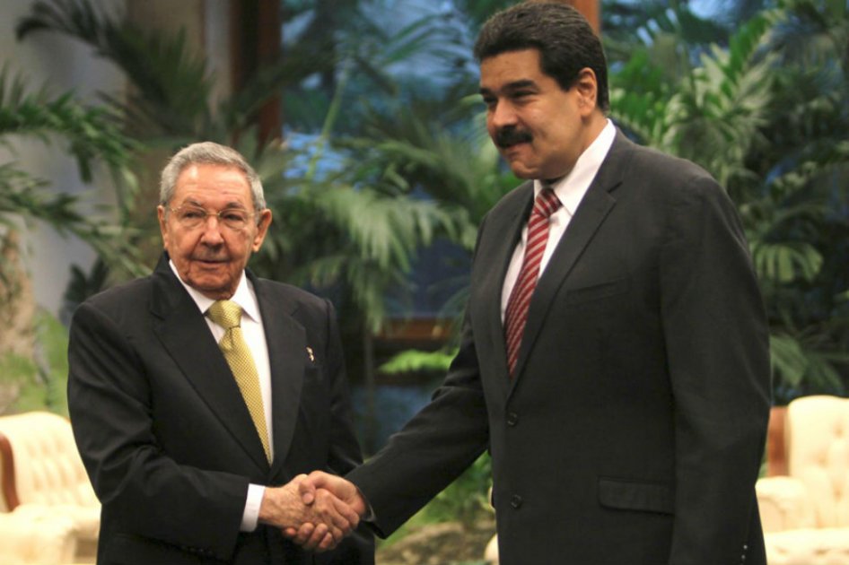 Raúl Castro se reunió con Maduro tras apertura de embajada de EE.UU. en Cuba