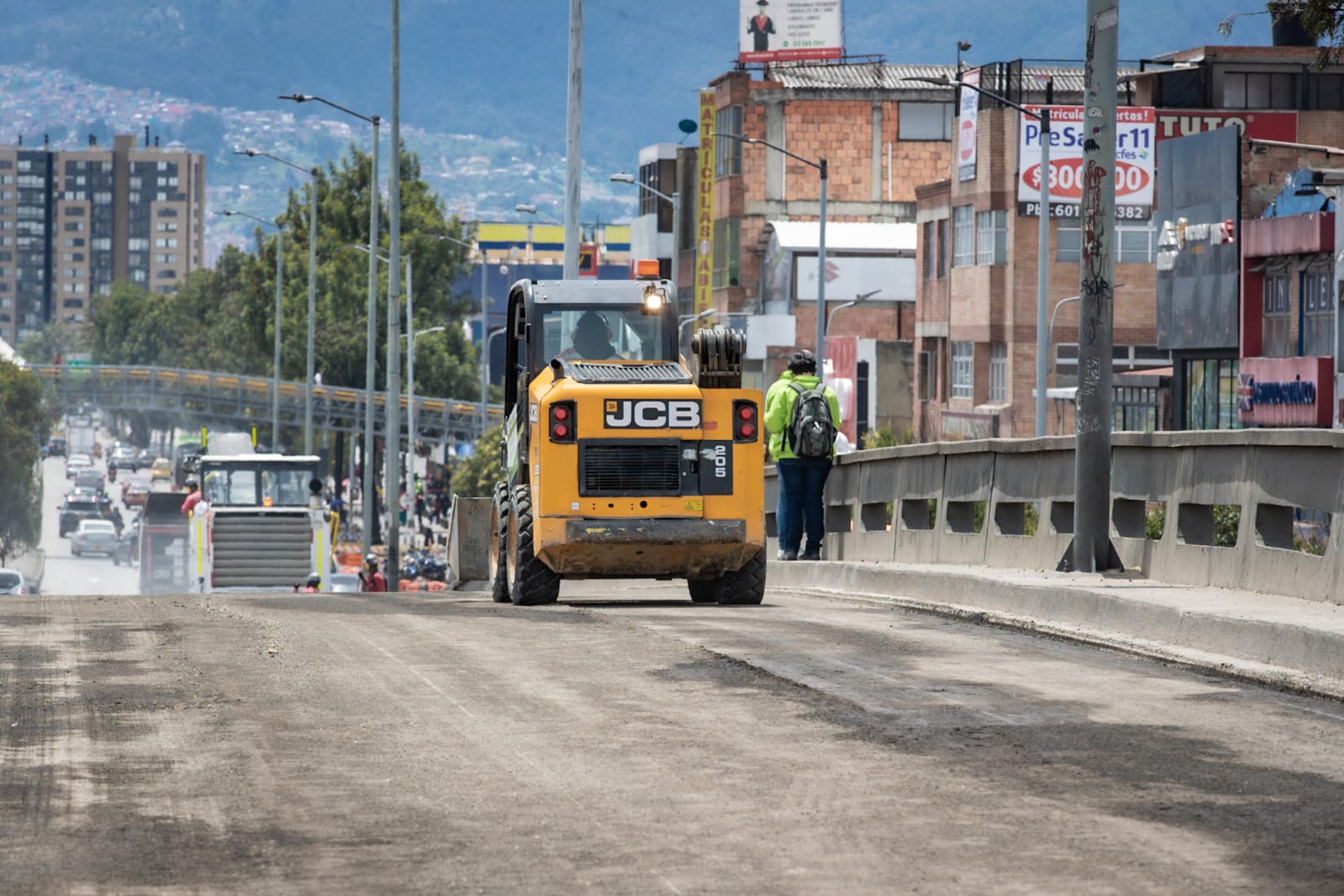 En fotos: así avanza la demolición del puente de Venecia